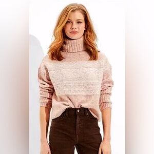 American Eagle Blush Pink Cream Patterned Knit Turtleneck Sweater Size XS